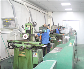 生產(chǎn)車(chē)間